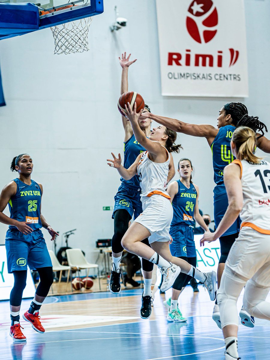 TTTRiga's tweet photo. Final: TTT 79, TalTech 22
Ieva Pulvere 13 punkti
Vanesa 12 punkti
Daugile 10 punkti + 8reb
🖤🧡
#TTTRīga #SapņoVairāk #DirectionToPerfection https://t.co/jApHsBV78E