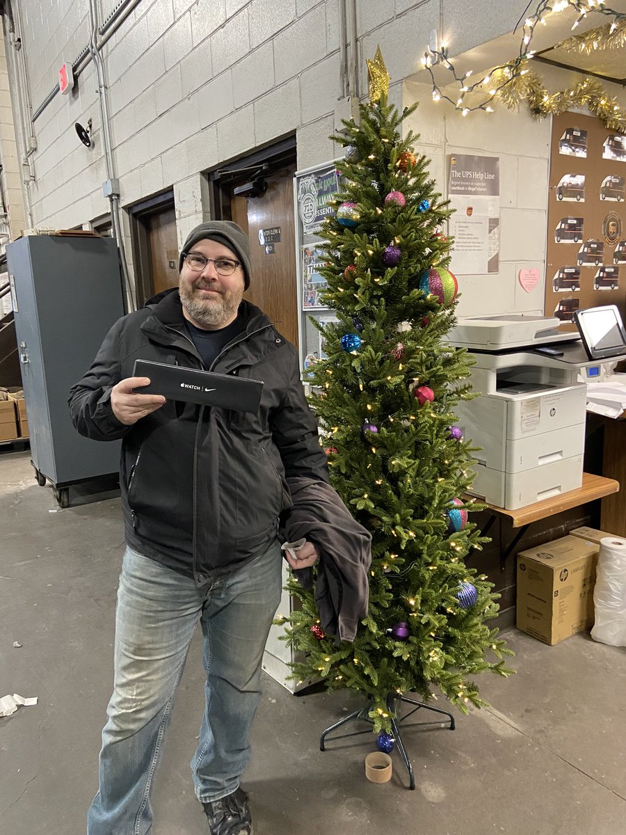 ShawneKoch's tweet photo. Attendance rewards for Davenport preload for yesterday and today!!!  Congratulations Eric &amp; Richard- we need you to conquer peak!!!  @jrindafernshaw @thuberb22 @TimPope007 https://t.co/fJgbZ4K6WU