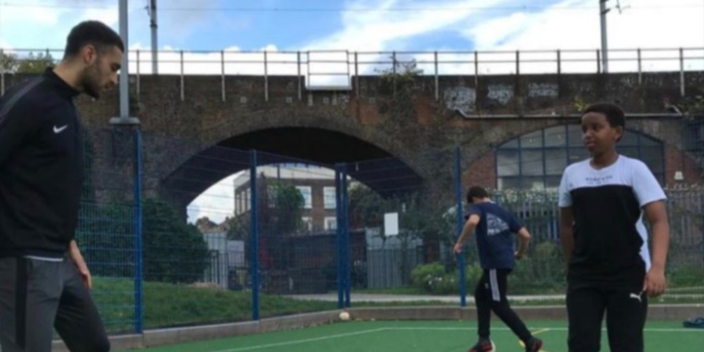 camden_giving's tweet photo. Check out these lovely photos from @StarsFutsal futsal and football coaching camp ⚽ 

As part of their #WeMakeCamdenKit funded project, they got 100 disadvantaged 5-18 yr olds in Camden making new friends, improving their mental-well being and physical health 👏  @CamdenCouncil https://t.co/dZCAJFCodD