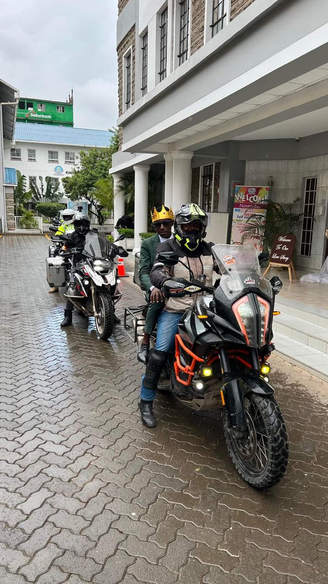 TheeBilly's tweet photo. Mark, a fellow biker, posted on the facebook group - African Motorcycle Diaries (A popular biker group), 2 days ago, that his only dream was to have bikers grace his wedding day (Today 27th). More than 100 bikers turnt up within short notice and honored his request. Thats Love! https://t.co/gvMlhIN7Bp