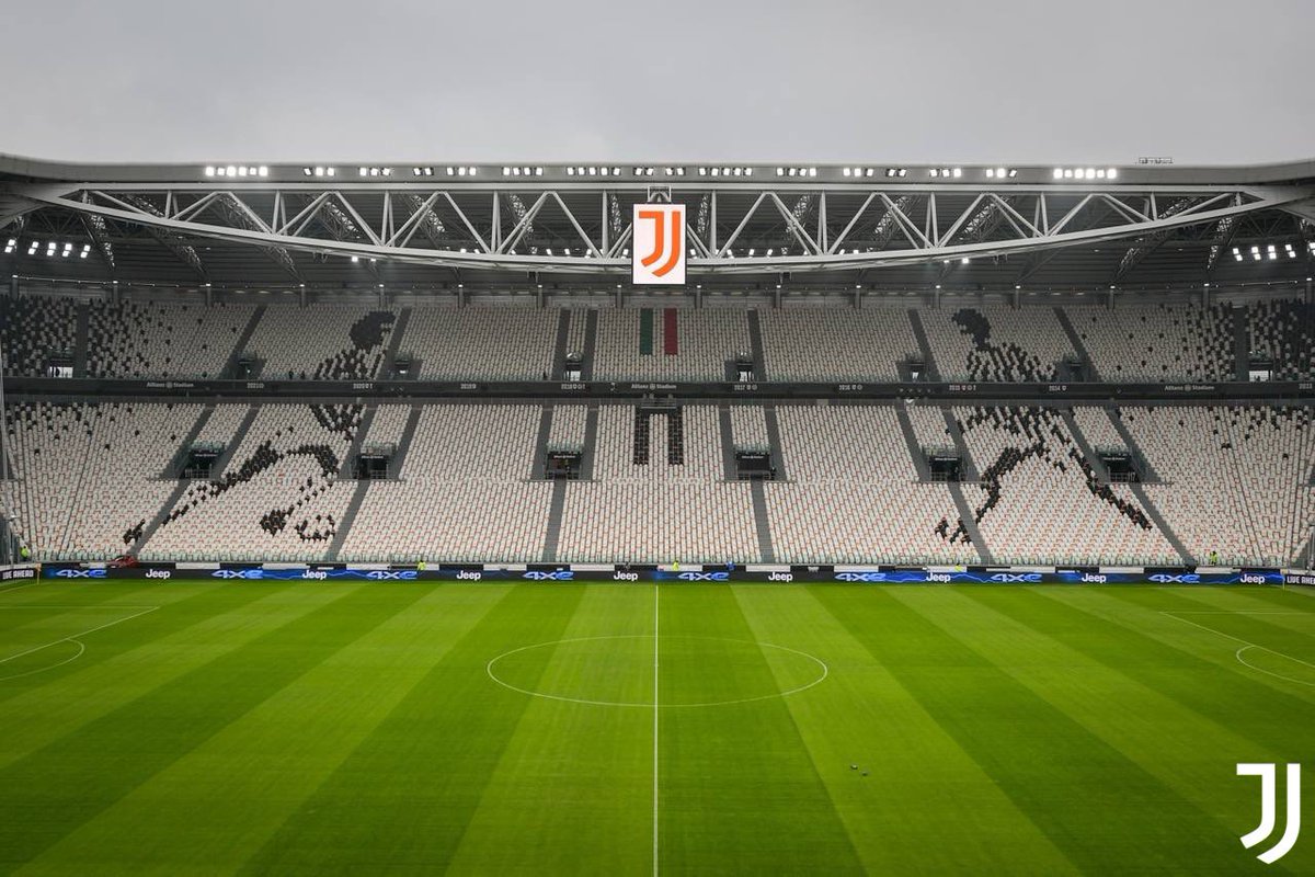 juventusfcpt's tweet photo. A cada 3 mulheres, 1 passa por violência em todo o mundo. Hoje, no #JuveAtalanta tentaremos ajudar o #OrangeTheWorld a destacar esse número chocante.

#DontSitAndWatch  #RespeitaAsMinas https://t.co/4yqXu2YC52