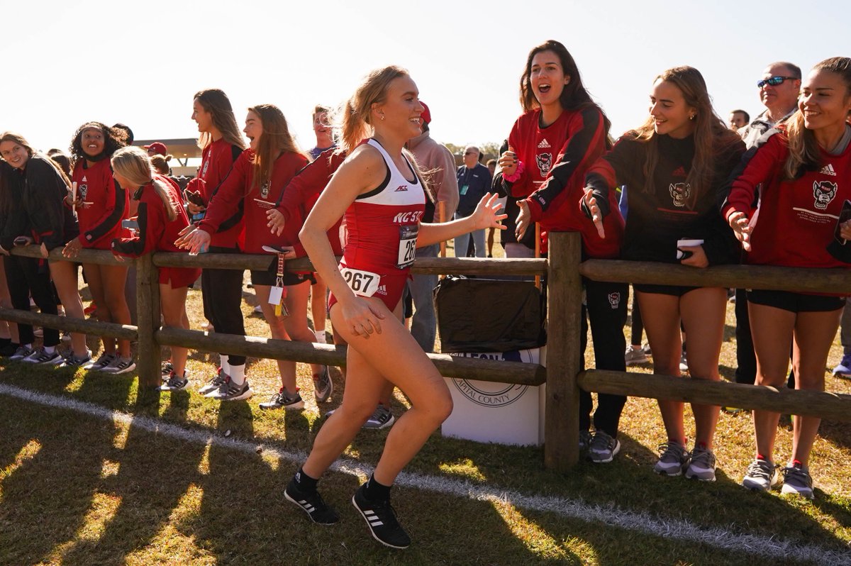 Just thinking about this time last week 😁

#GoPack | #PackXC