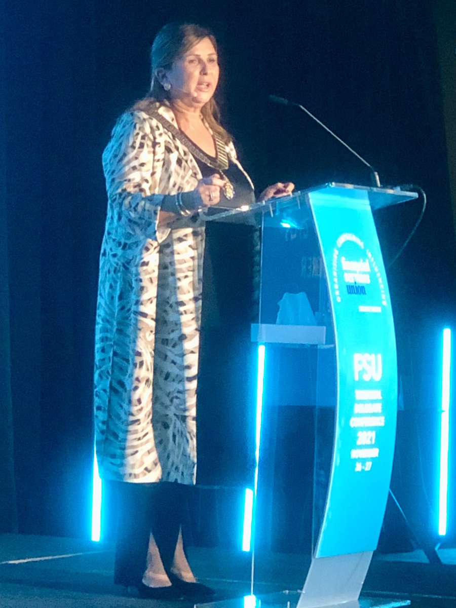 greglaird73's tweet image. Outgoing @fsuireland President Sharon McAuley addressing conference! #fsu2021 👊