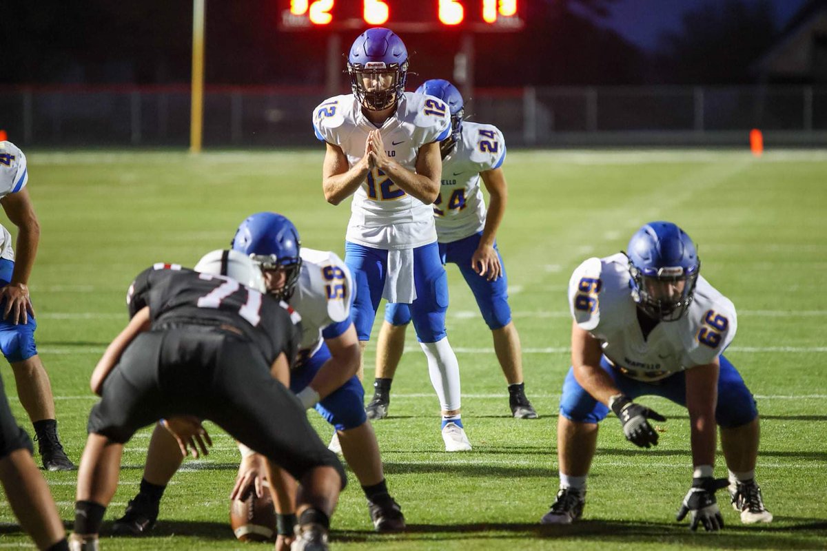 2021 ACCOLADES⬇️
• Third Team All-State Offense Utility 
• District MVP
• Team MVP
• First Team All-Hawkeye 
• First Team All-Eastern Iowa
• First Team All-Area Muscatine Journal
CHECK THE FILM!!⬇️ 
hudl.com/v/2GCPXdf