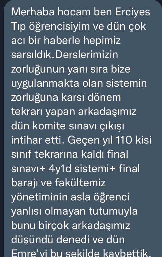 dr_hipocrat's tweet photo. Tıp öğrencisi kardeşimizden mesaj var. Dün gencecik bir kardeşimiz intihar etti🥲Eğitim maskesi altında her türlü mobbingi uygulayan bu “hoca saltanatı” bir insanın ölümüne bile sebep oluyorsa artık dur demek gerekiyor. Bu mesajı elden ele yayalım dostlar🙏🙏 https://t.co/aldgHiLhhB
