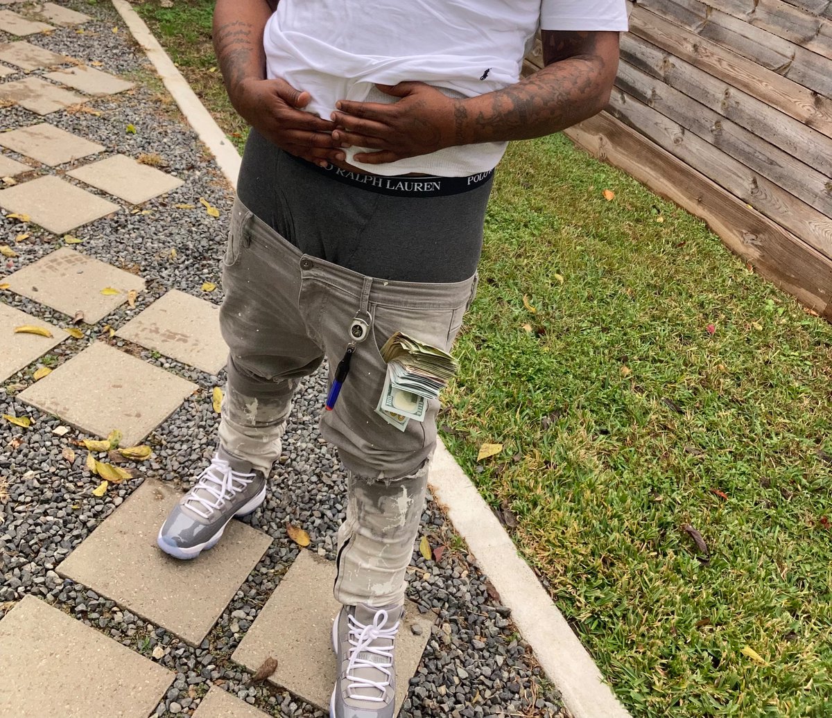 713_TEE's tweet photo. Ion look nothing like I use too 🗣 https://t.co/Gl09rFxNml