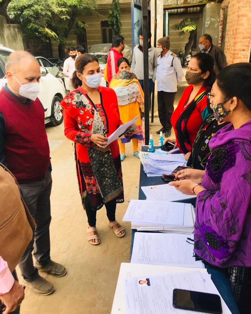 CeodelhiOffice's tweet photo. Special camps in Delhi on 27 November 2021.
@CeodelhiOffice
#ceodelhioffice #ssr2022 #specialsummaryrevision #specialcamp #activities #addname #doityourself #doregister #facilities #voterawareness #chalovoterbanehum #delhiutsav #27november https://t.co/coX0RaLk9M