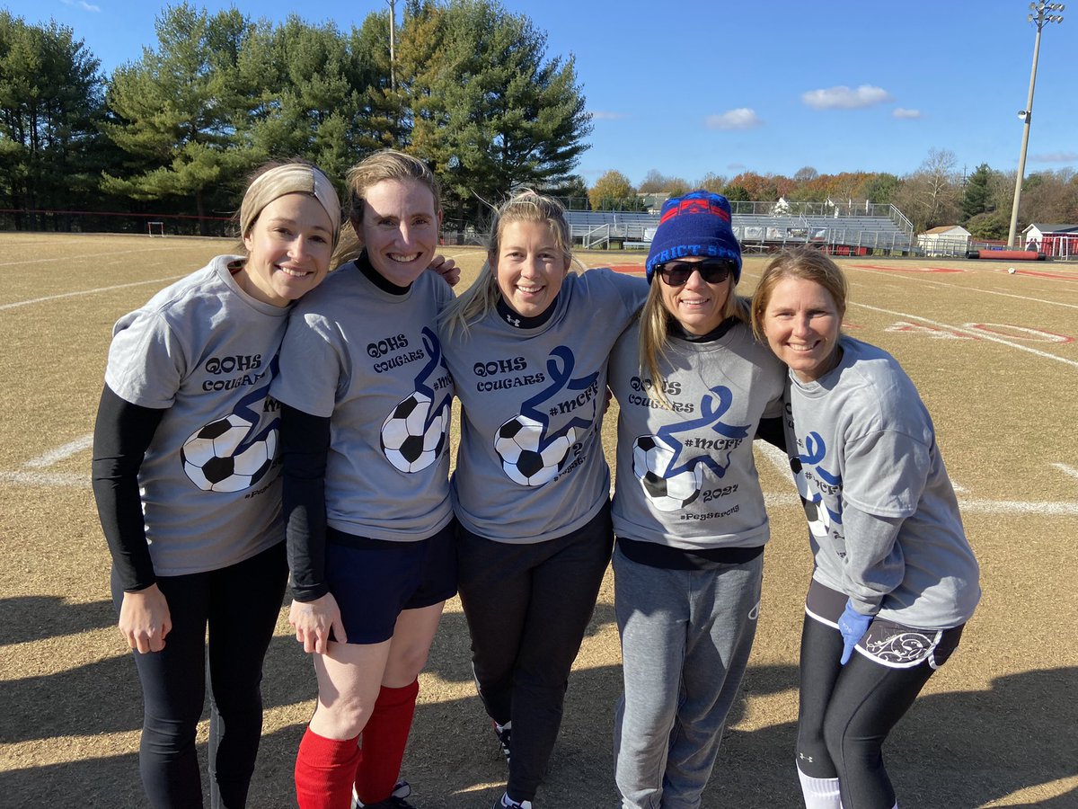 Thomas4Leaders's tweet photo. From 47 to 14 it doesn’t matter how old….they still come back for Peg! 🙌🏻🐾❤️#CougarPride #PegStrong #MCFF @QOGS @MCPSAthletics @QOAthletics @QOLacrosse @QOBoysSoccer https://t.co/NKIKMu3iaJ