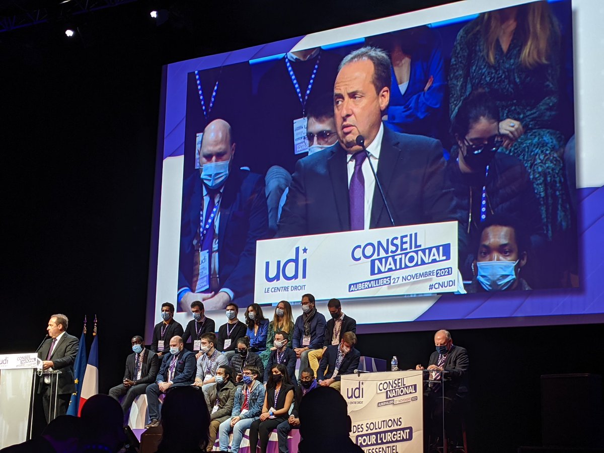 « L'Europe risque d'être colonisée et dominée. Non pas en raison de l'immigration. En raison de notre dépendance technologique. » <a href="/jclagarde/">Jean-Christophe Lagarde</a> #CNUDI