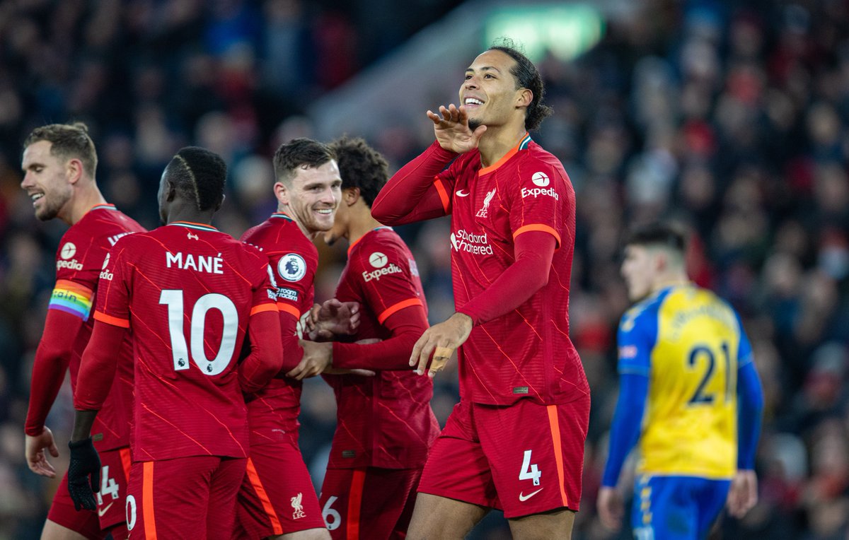 LFC's tweet photo. 𝑯𝒆'𝒔 𝒐𝒖𝒓 𝒄𝒆𝒏𝒕𝒓𝒆-𝒉𝒂𝒍𝒇, 𝒉𝒆'𝒔 𝒐𝒖𝒓 𝒏𝒖𝒎𝒃𝒆𝒓 𝒇𝒐𝒖𝒓 🎶 https://t.co/FM4fX3h8sC