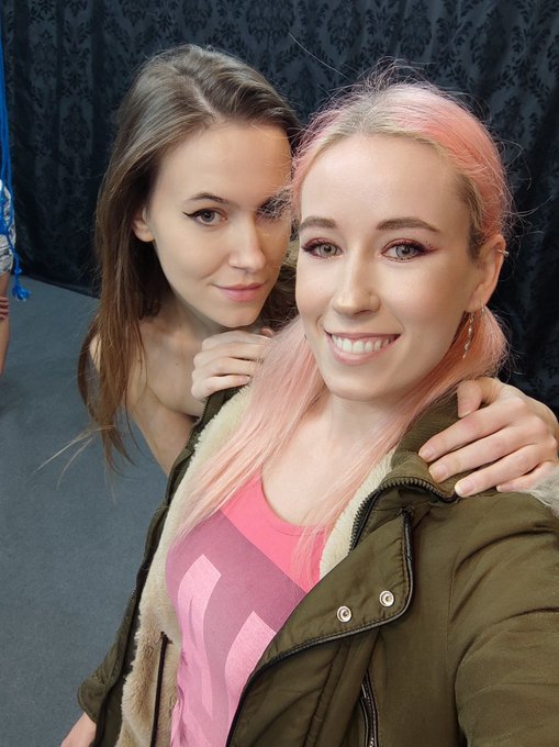 Hey guys 😘 a little backstage picture with @MissCassie99 💯 new uploads come check it out!➡️ https://t<a class="tags" target="_blank" title="On Twitter" href="/?out=eyJ0eXAiOiJKV1QiLCJhbGciOiJIUzUxMiJ9.eyJpYXQiOjE3MjA4NzIzMzUsImlzcyI6InR3cG9ybnN0YXJzLmNvbSIsIm5iZiI6MTcyMDg3MjMzNSwiZXhwIjoxNzUyNDA4MzM1LCJyZWRpcmVjdF91cmwiOiJodHRwczovL3R3aXR0ZXIuY29tL01pc3NDYXNzaWU5OSJ9.qiQJgtKol_pPc9niJDufua9XyPeZTlMPwlhO9CT7hqhpbJl5sM476YZrqK5IZctIOXZyRvSb9jYg3UmNAOWbwg">@MissCassie99</a><a href="/tag/bdsm"class="tags"><span>#bdsm</span></a><a href="/tag/follow"class="tags"><span>#follow</span></a><a href="/tag/femdom"class="tags"><span>#femdom</span></a><a href="/tag/fetish"class="tags"><span>#fetish</span></a><a href="/tag/smiley"class="tags"><span>#smiley</span></a><a href="/tag/rt"class="tags"><span>#rt</span></a><a href="/tag/c4s"class="tags"><span>#c4s</span></a>