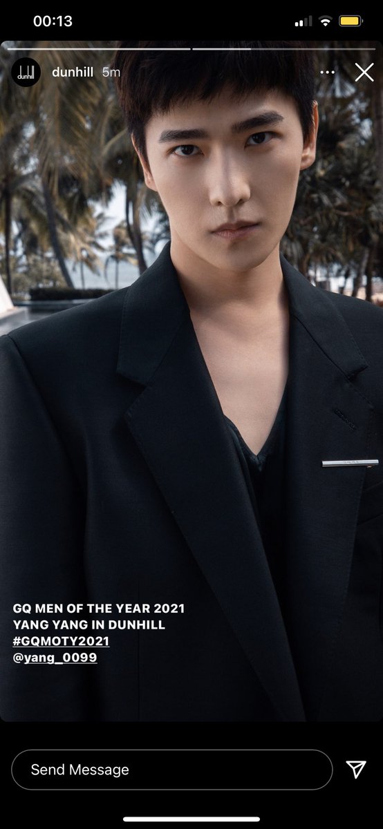 _j1312's tweet photo. Dunhill IG Story update, 
🆘 so handsome 😭
#杨洋 #YangYang https://t.co/8sWyYFPRRn