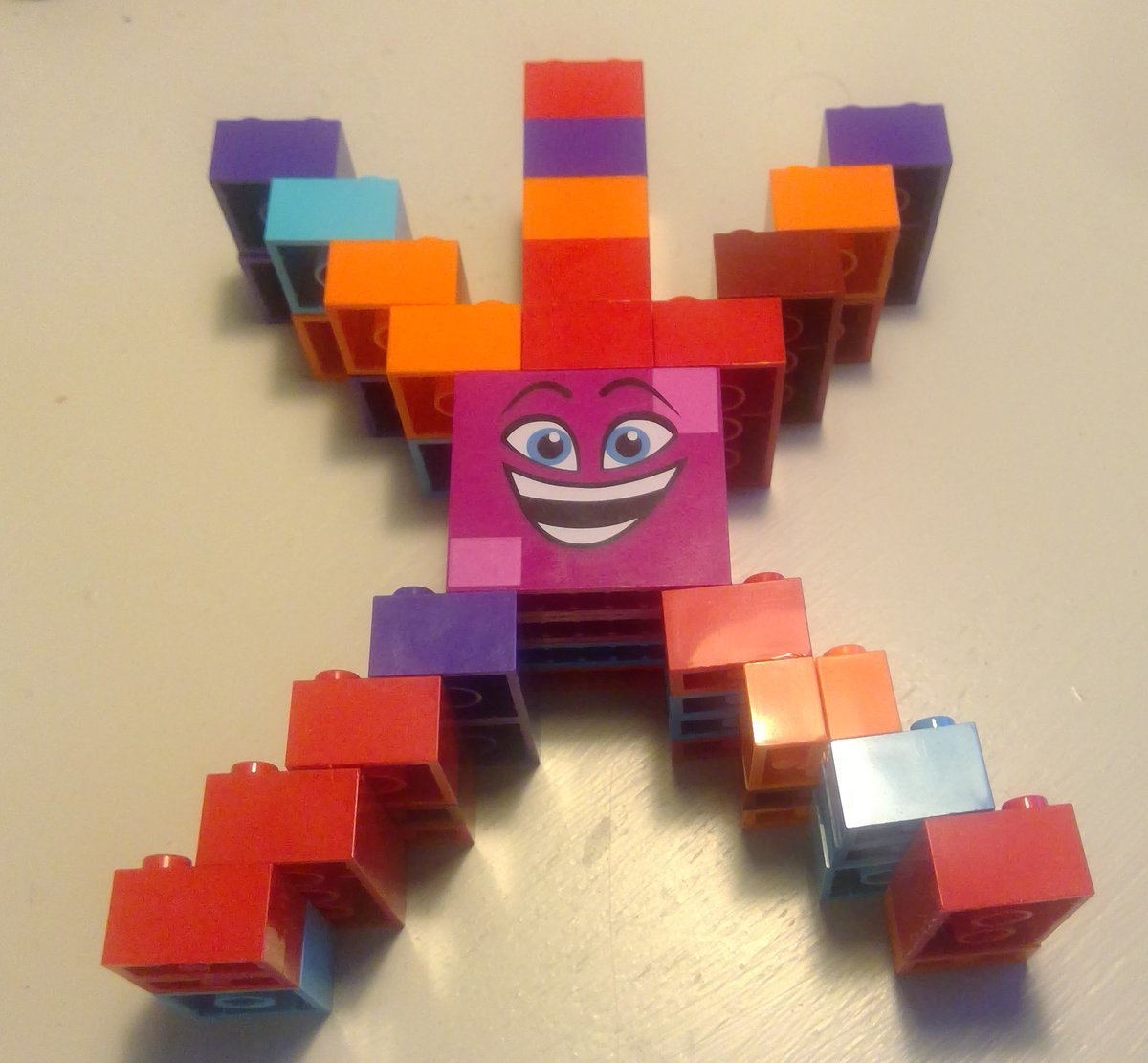 franksmyth's tweet photo. @LEGO_Group #buildtogive https://t.co/CGKkIxm8RD