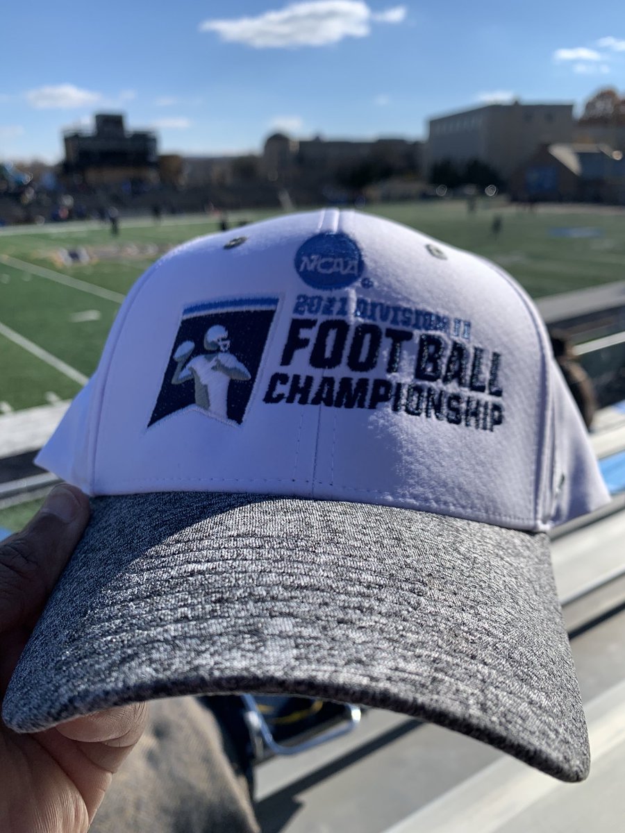 xmoss's tweet photo. Great Day for a 2nd Round Playoff game.  Let’s go ⁦@JonathanMoss_2⁩    ⁦@SURamsFootball⁩ https://t.co/scHHx5Pphd