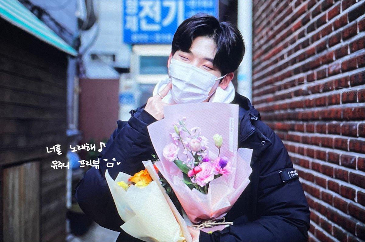 211127 상실의시대 퇴근

귀여워ㅠ_ㅠ

#디원스 #D1CE #정유준 #유준 #준나니 #정민환 #민환 <a href="/officialD1CE/">디원스 D1CE</a>