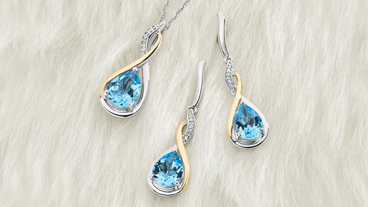 Get into these blue topaz necklaces – 50% off right now. Click here: bit.ly/3cTUXgE