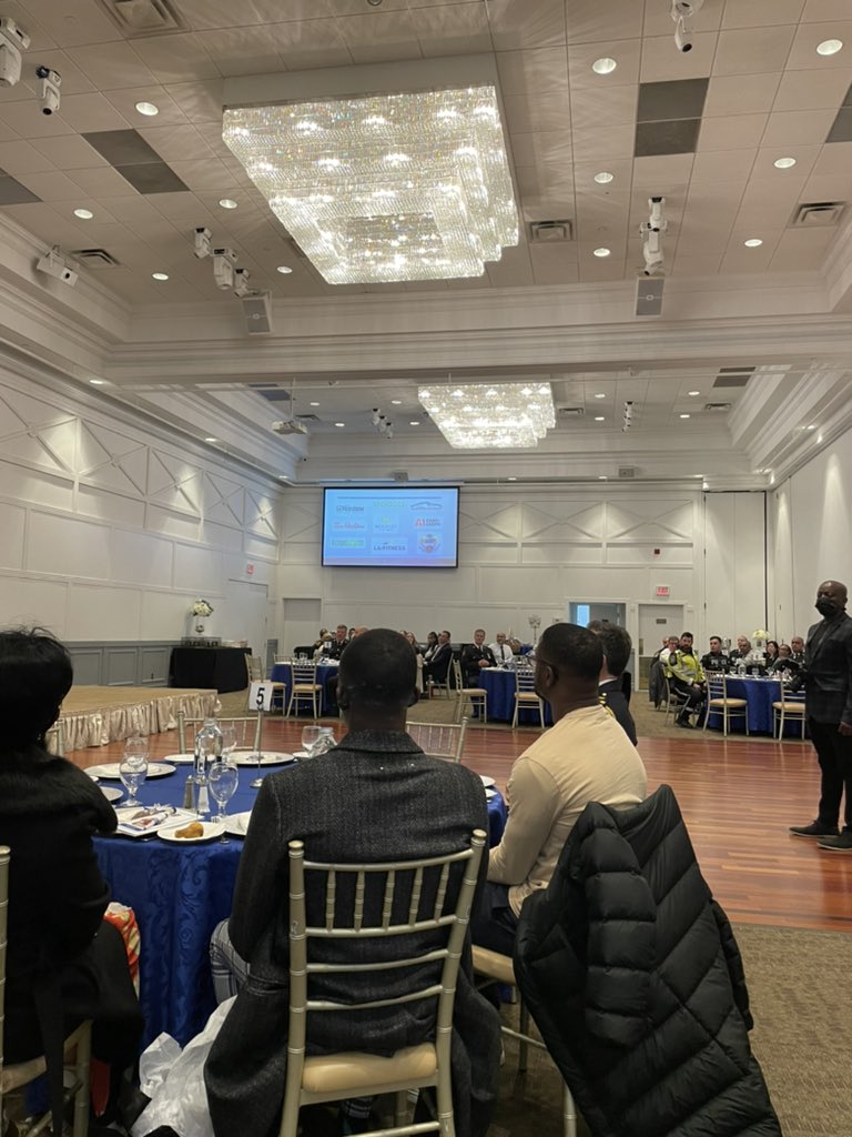 Hats off to the <a href="/PeelPolice/">Peel Regional Police</a> <a href="/PRPInclusion/">PRP Diversity, Equity & Inclusion</a> unit who are helping many extraordinarily Peel region high school students with scholarships to start university. Honored to sponsor this great initiative.#AutotechEnporium <a href="/ChiefNish/">Chief Nishan Duraiappah</a>