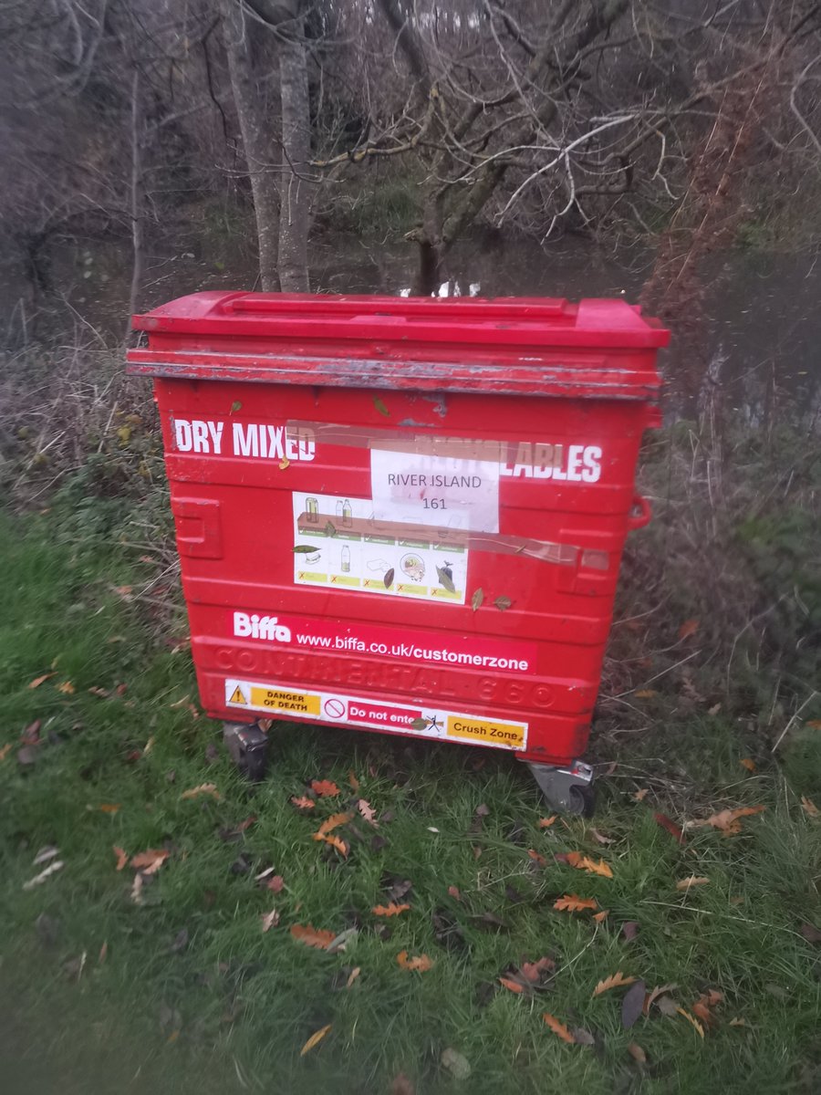 Tom_Ives's tweet photo. @Biffa pulled this out of the river at Victoria Park Leamington https://t.co/z8npiPvgfM