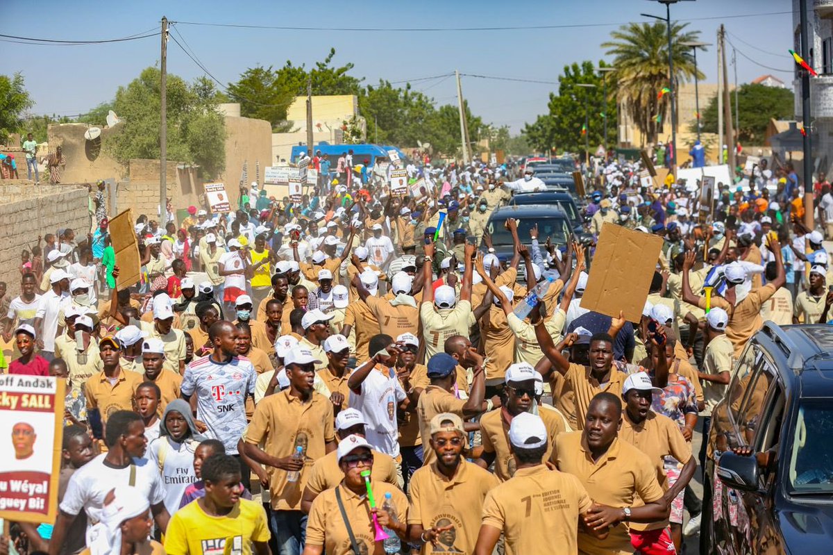 PR_Senegal's tweet photo. Le Président @Macky_Sall a été chaleureusement accueilli ce samedi à Dahra, dans le département de Linguére. Le Chef de l’Etat préside la 7e édition de la Journée nationale de l’élevage. https://t.co/jljBMPqTKJ