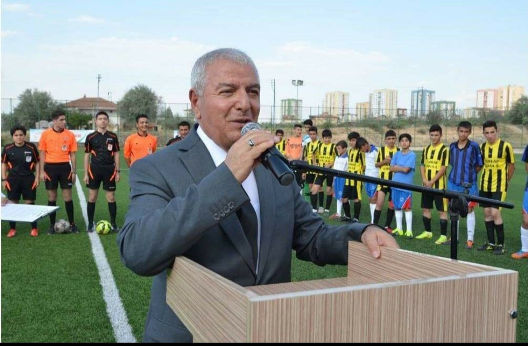 Malatya Amatör Spor Kulüpleri Federasyonu (MASKF) Başkanı Seyfullah Özdemir, 1.Amatör Küme Büyükler Liginde yeni sezonun hayırlı olması temennisinde bulunarak, 1.Amatör Liginde yer alacak tüm takımlara başarılar diledi.