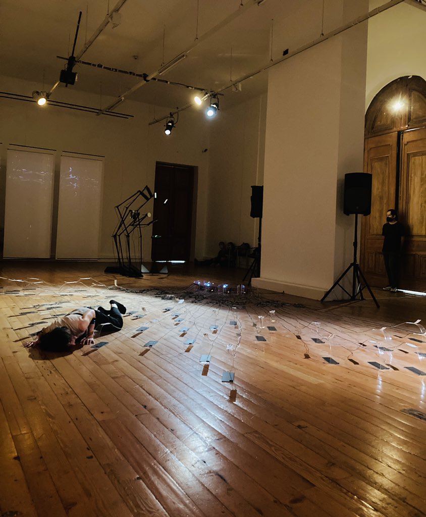 Ibacache's tweet photo. Intersecciones frágiles, de Francisca Morand, en el #MAC #Emovere 👌🏼👏🏼👏🏼👏🏼 https://t.co/kjK2OKvJFy