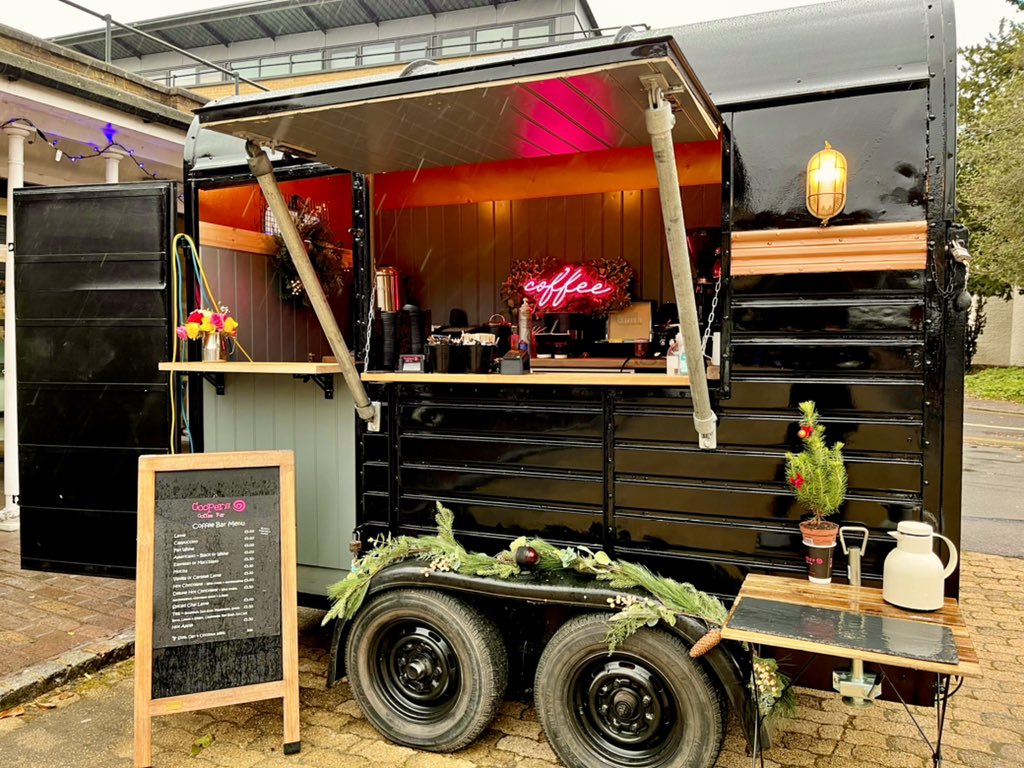 First day out for our new little horse box, offering coffee at St Marys University in Twickenham &amp; wow was it a perfect day to be under cover 💨🌨

#horseboxcoffee #mobilecoffee #eventcoffee #stmarysunitwickenham #twickenham #uniopenday