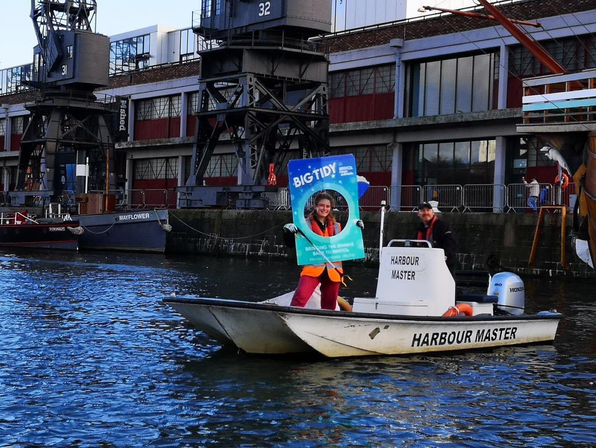 Bristol Harbour tweet media