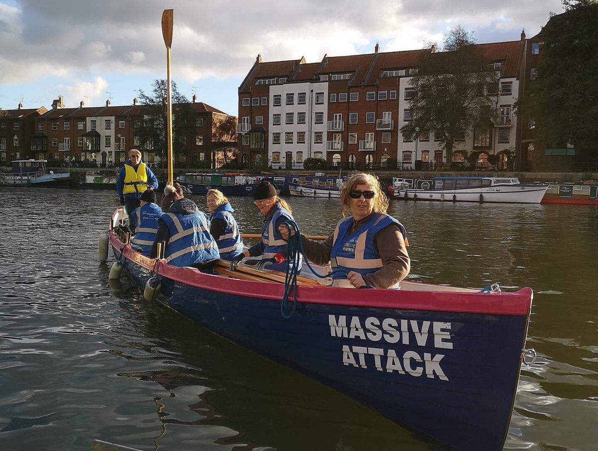 Thanks to Clean Up Bristol Harbour and all the lovely volunteers who came out to the clean last weekend, we managed to get some great finds and most importantly helped to clean up the harbour for everyone to enjoy!#lovebristolharbour #cleanupbristolharbour @BristolWaste #bigtidy