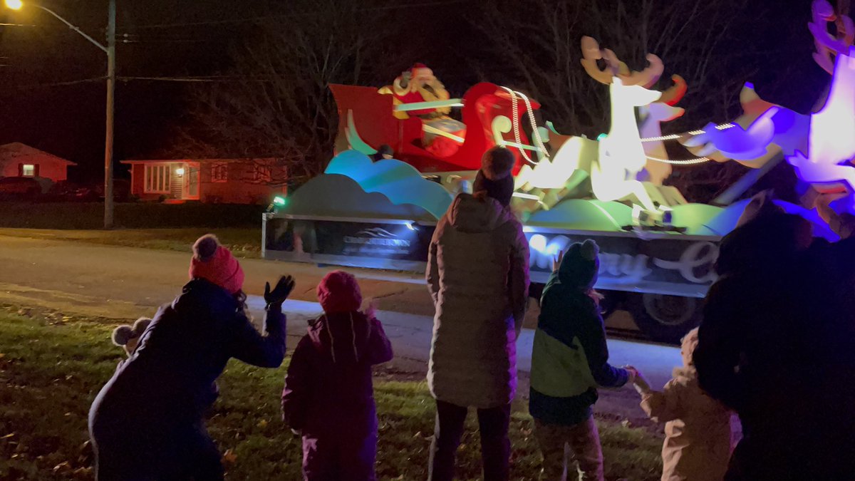 Lisa Mader tweet media