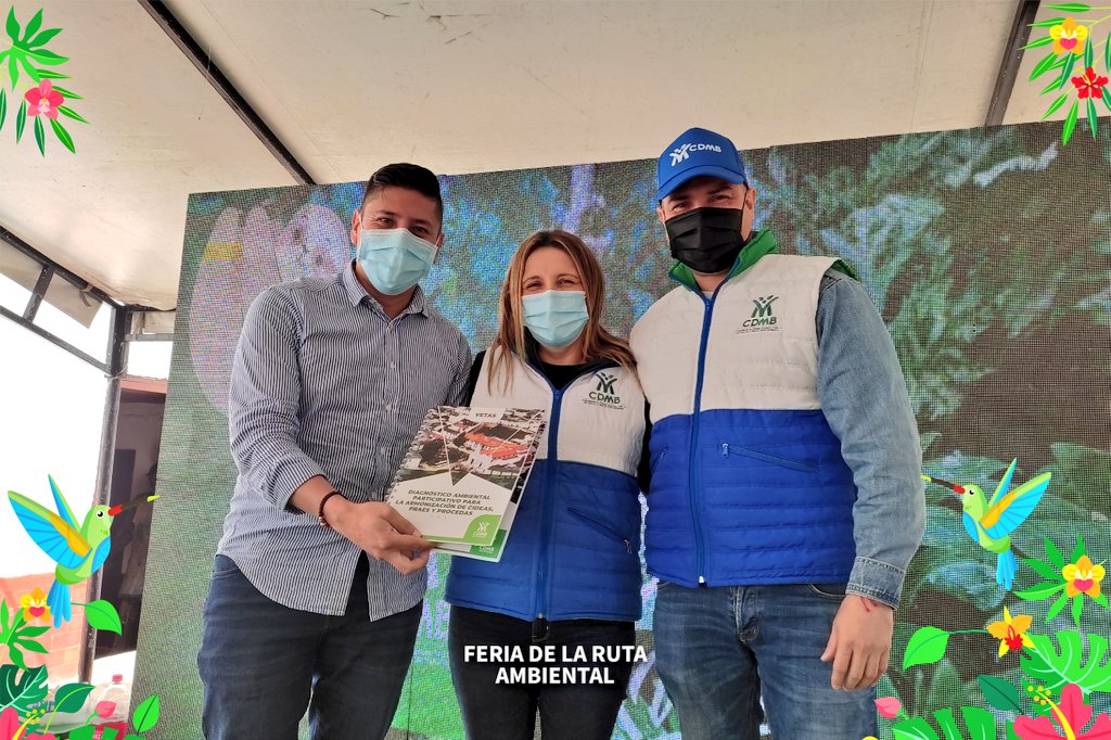 CARCDMB's tweet photo. Con la satisfacción del deber cumplido entregamos al municipio el Diágnóstico Ambiental para la Armonización de #PRAES, #PROCEDAS y #CIDEAS.
Un documento que cristaliza nuestro compromiso con la educación ambiental y el trabajo en equipo🤝 con todos los actores de #Vetas. https://t.co/0akdhbYBzz