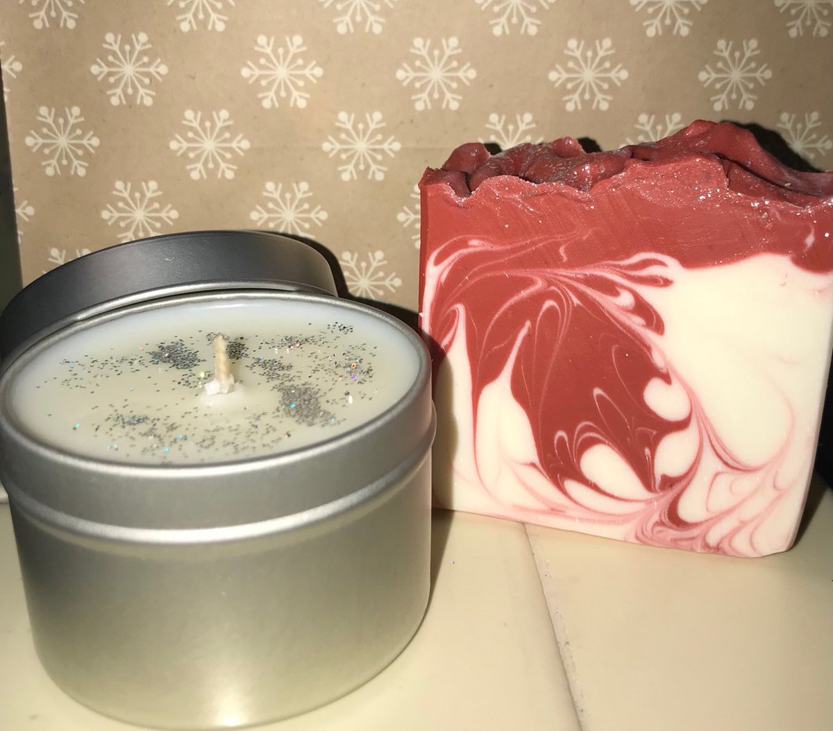 tiffanylynn0113's tweet photo. Gift Set | PEPPERMINT SWIRL SOAP & Candle
https://t.co/YNCjZGd5xU
#smallbusinesssaturday #handcrafted #WWSC #selfcare #smallbusiness #smallbusinessLA #shopsmallbusiness #entrepreneursOfInstagram #shoplocalLA #smallbusinessLosAngeles #shopsmall #CreateYourHappy #BeYourOwnBoss https://t.co/6RRwzmnh2r