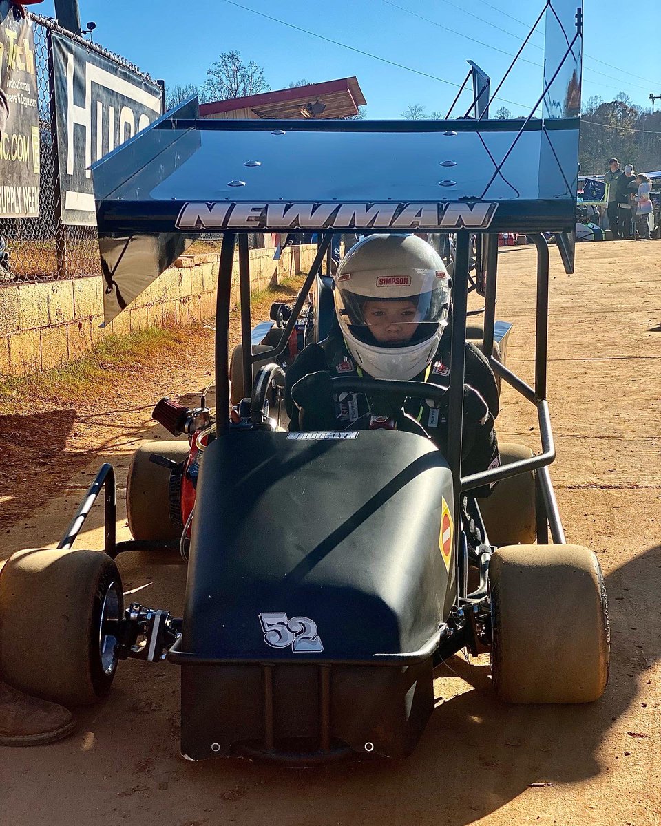 RyanJNewman's tweet photo. My oldest daughter Brooklyn had her first race @MillbridgeRacin . Proud father moment. She started 2nd and finished 5th, after winning her heat race. https://t.co/qEVzadFnKv
