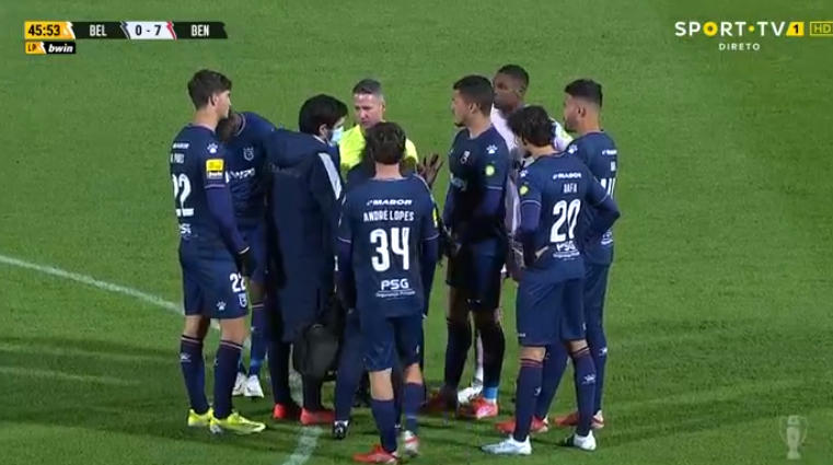 foet247europa's tweet photo. Belenenses have decided to forfeit the game after returning with 7 players and an injured player #LigaPortugalBwin #BFSSLB https://t.co/e6NrjWWoIr