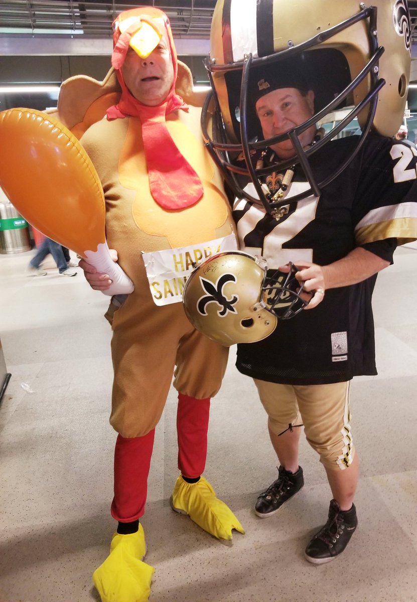 Cahoon476943's tweet photo. Damn Turkey Ruined my Day! 
Who Dat Nation 4Life Bitches! #Saints #whodat #whodatnation https://t.co/OA96muVM75