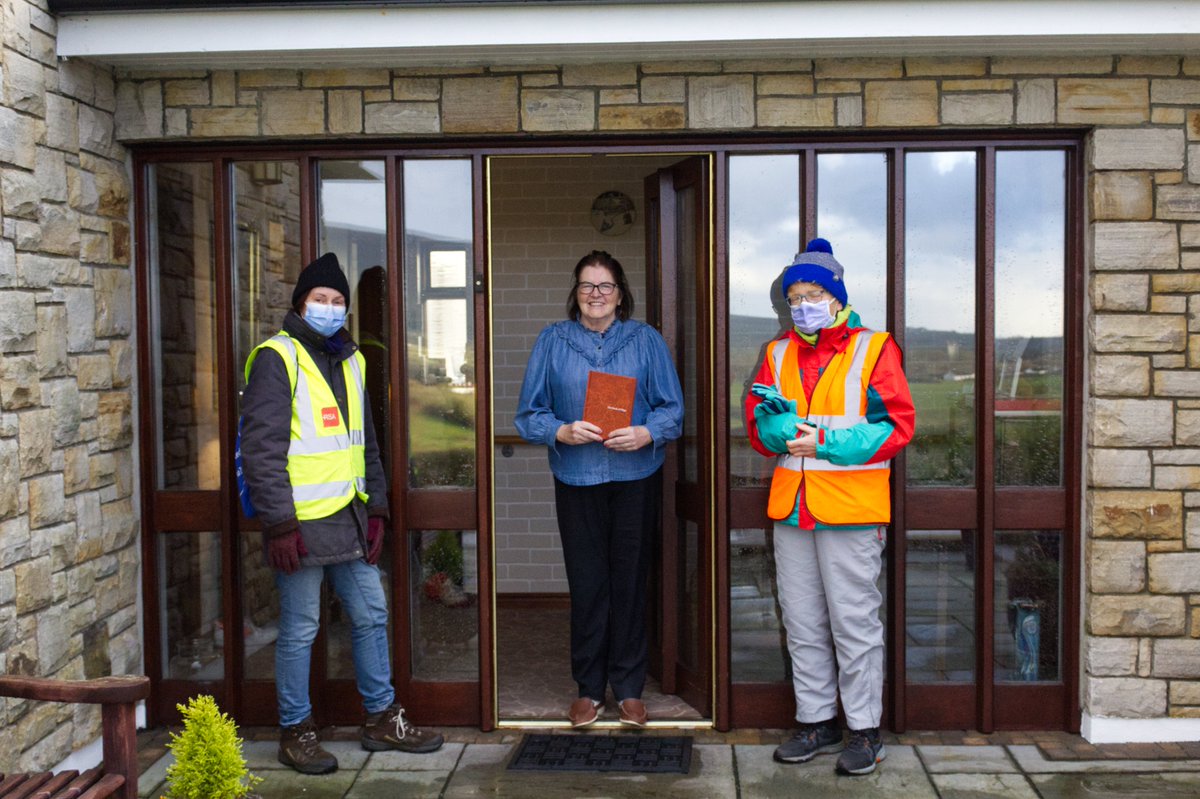 SligoRaincoats's tweet photo. #TheBookofSligo made its way to Rathcormac today.

Inspired by the life of Colmcille, the 1500th anniversary of who’s birth occurs in 2021, and his reputed association with the Battle of the Books which is said to have taken place on the lower slopes of Benbulben (1/2) https://t.co/xH7zzhVzw5
