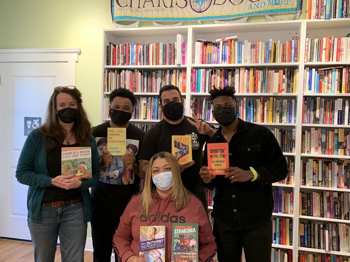 Look at these awesome booksellers for a day: authors @LaurelSnyder @julianw_writes @MarkDoesStuff @stewartdantec @redclayscholar thanks for celebrating #IndiesFirst #SmallBusinessSaturday with us!