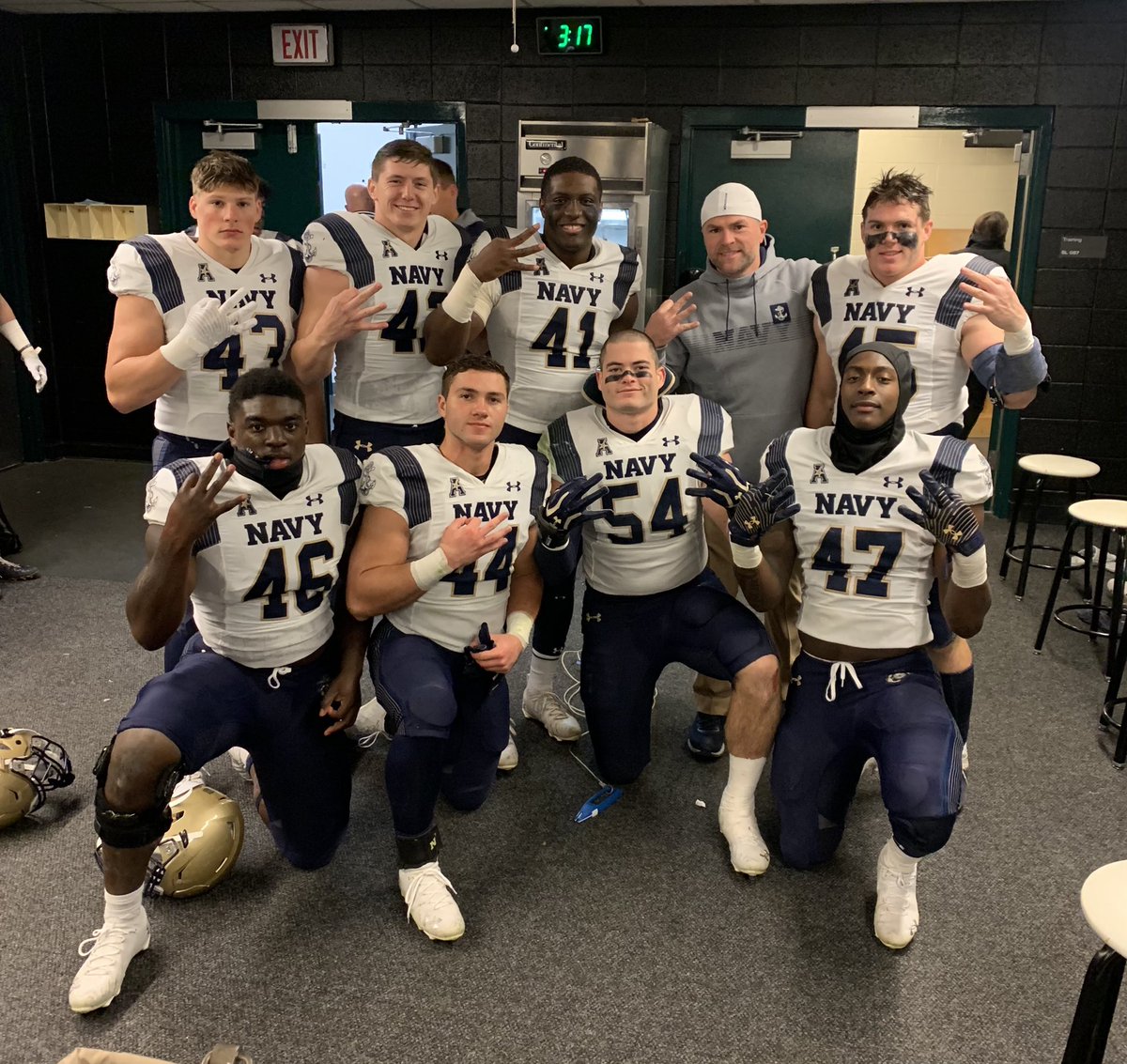 1-0 Today!!! These guys keep bringing it!  Love being their coach! Let’s gooooooooo!!! ⚓️🇺🇸 #LBeasts