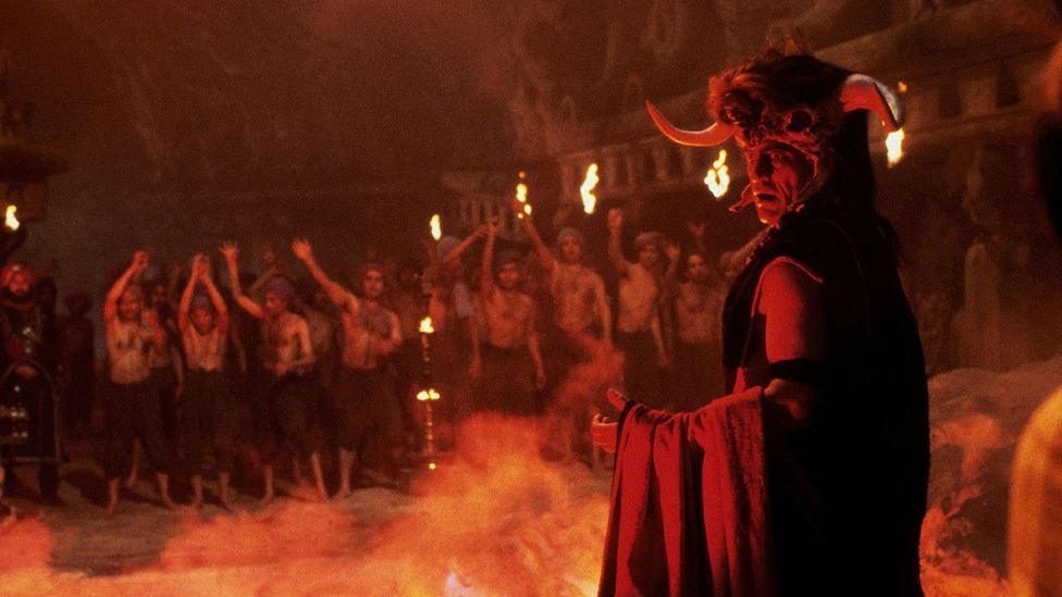 cbfrazer's tweet image. Auburn pre-game ritual—the sacrificing of the virgins. #rolltide #IronBowl2021