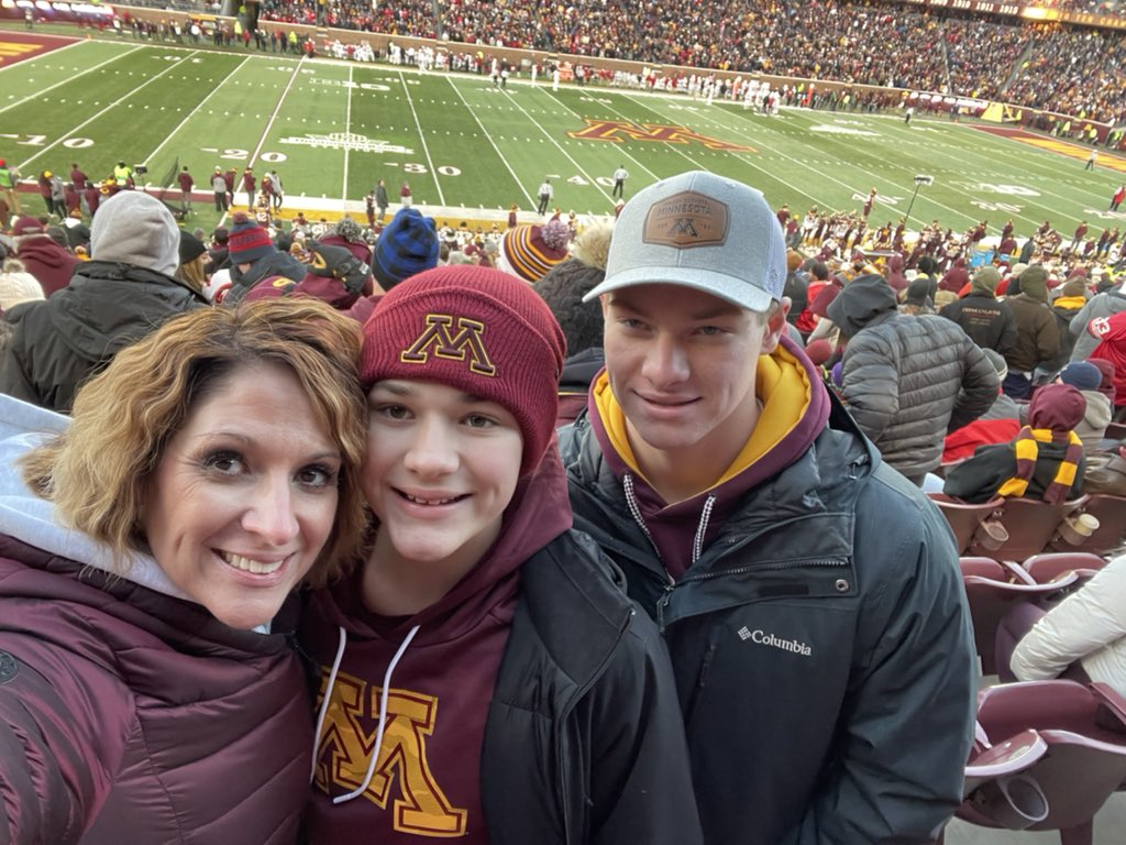 teresamking's tweet photo. #gophergameday https://t.co/sK33CSCev1