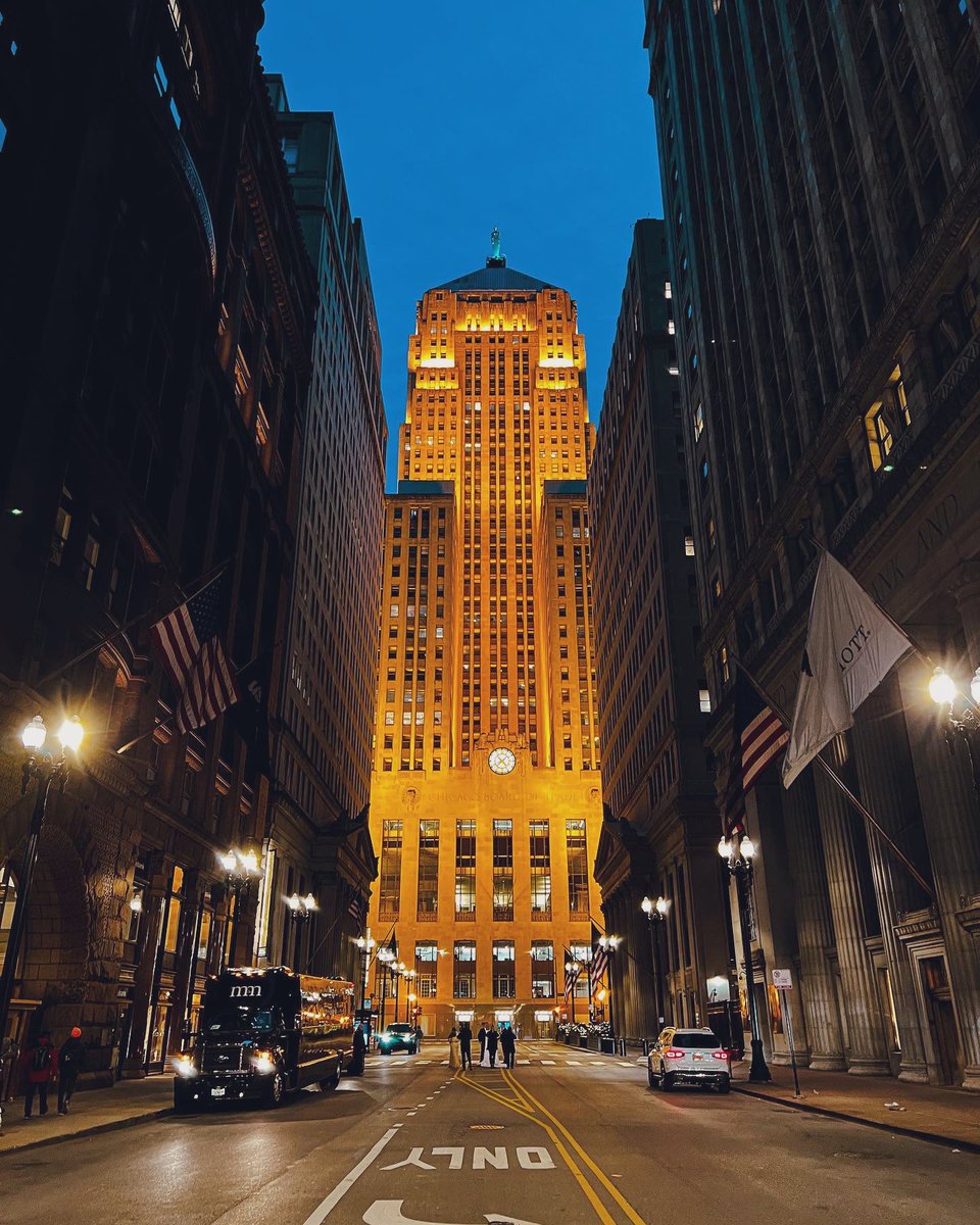 Chicago Board of Trade. 

Shot on iPhone 13 Pro Max (3hours apart).