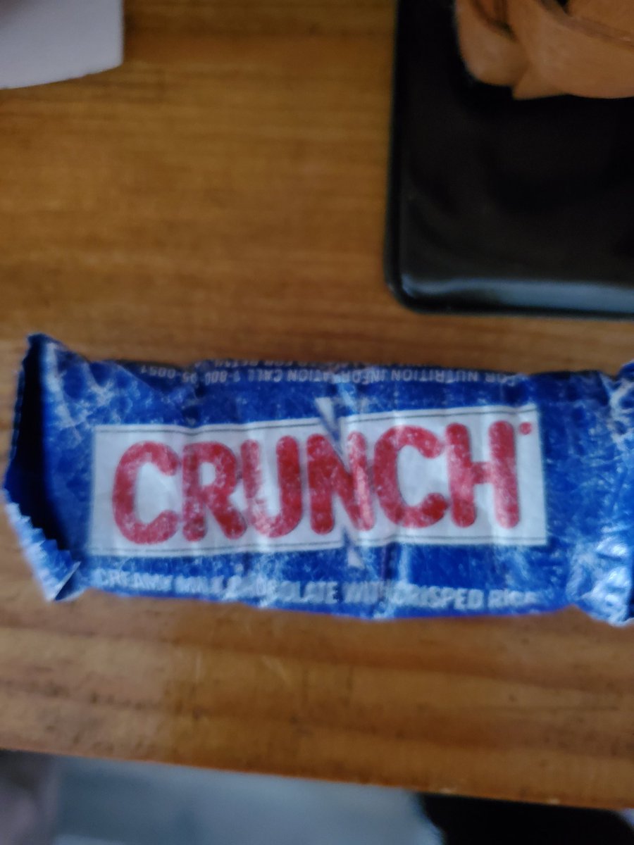 DeniseWhitlatch's tweet photo. This is a darn good wrapper. It went through washer and dryer. No chocolate on any clothes. #alwayscheckpockets #momwashappy #laundrysafe #winoftheday https://t.co/NE27bs9ulT