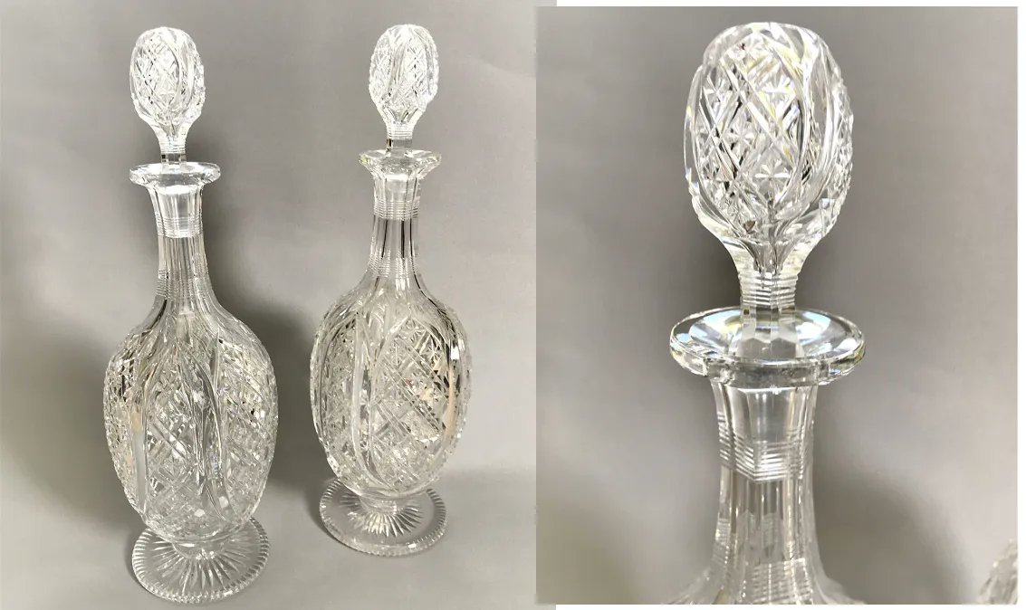 The perfect addition to a Christmas dinner table; this Fabulous Pair of Victorian Cut Glass Crystal Decanters are for sale from Jeff Sims Antiques: buff.ly/3p6GWBY
#decanters #antiqueglassware #glassware #antiquedecanters #antiques #loveantiques
