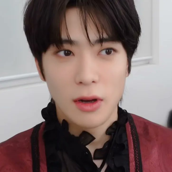 hourly jaehyun tweet media