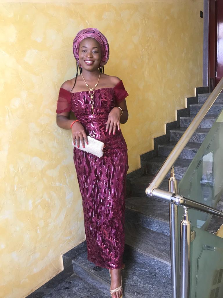 Oyinlayo_'s tweet photo. Ladies &amp; gentlemen..... Me😍 https://t.co/RWWcECUuaF