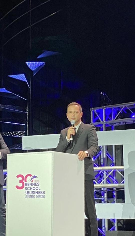 Thank you Rennes School of Business for an amazing evening of celebration for the 30th anniversary of the School! I'm so honored and humbled to have been awarded with a Rennes SB Distinguished Alumni Award, in recognition of carreer, achievement and performance.