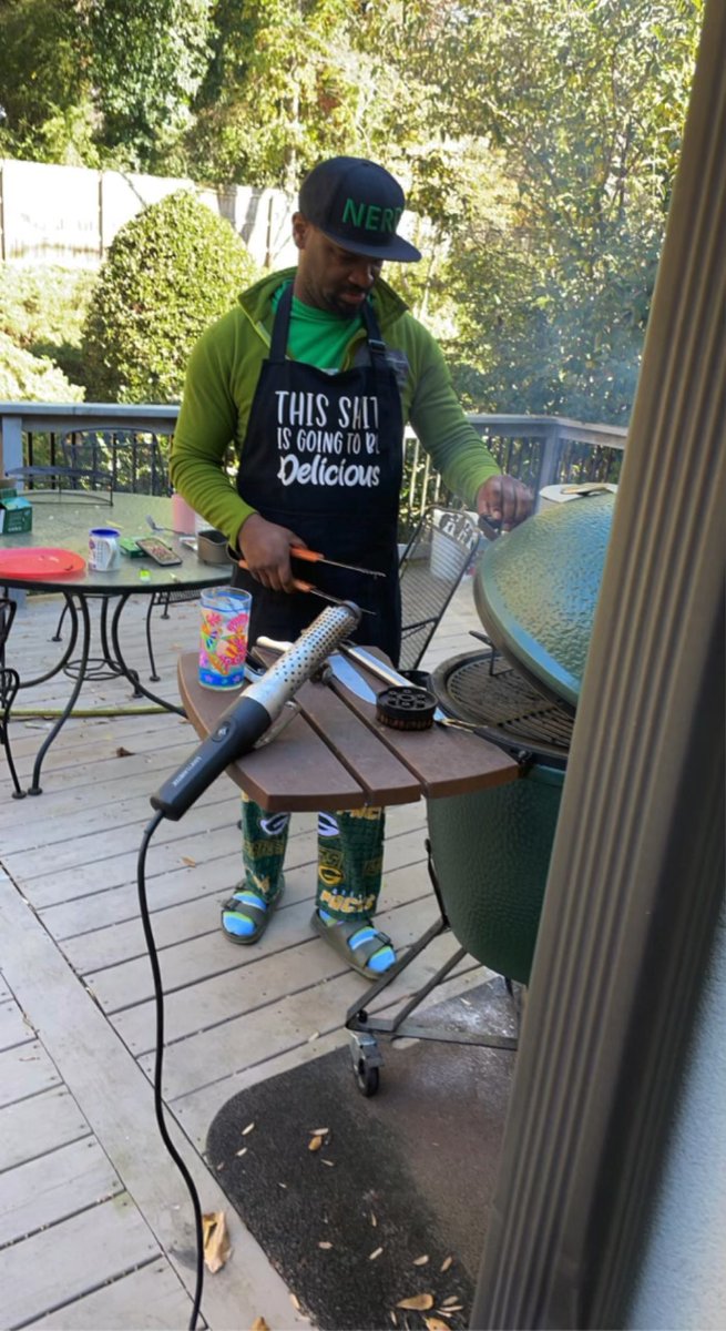 DevOps_Q's tweet image. Grilling and chilling