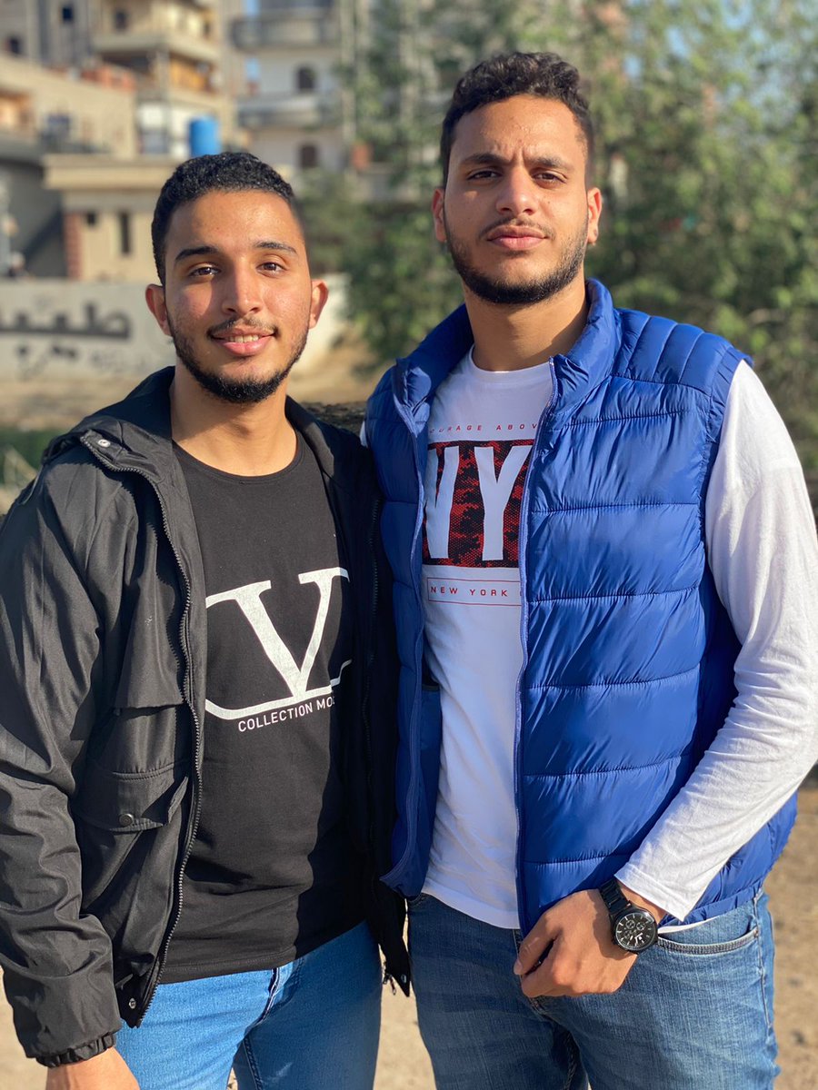 hafezmohamed22's tweet photo. اخويا اللي كتفي في كتفه في اللجنه 😂♥️♥️ https://t.co/WWQoVzCbmc