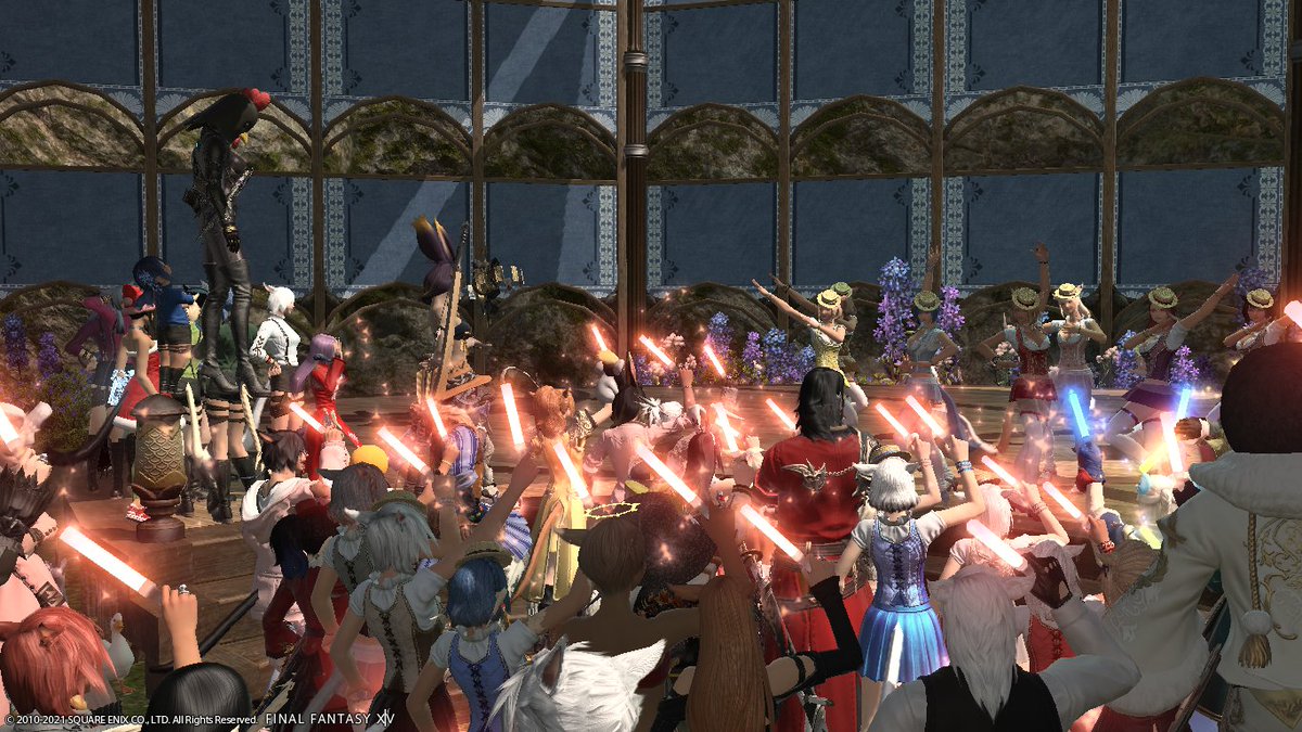 Today in #Eorzea: 
#RedGlowstickGang at the ready, let's go! 

<a href="/MoshMosh_FFXIV/">Mosh Mosh</a> celebrate their 1 year anniversary at the Mih Khetto Amphitheatre on Lich (#LightDC). Watch live at twitch.tv/moshmosh_ffxiv 

#FFXIV #FinalFantasy14 #EorzeaPhotos #BardPerformance