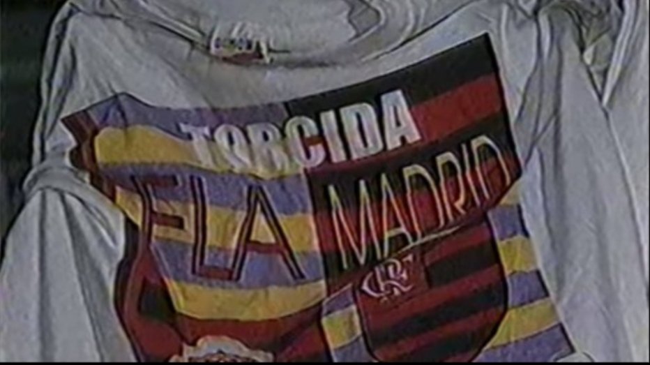 juliana_macedo4's tweet photo. "ah mas vascaíno vive de flamengo, vai ver o jogo pra secar"

Eles também em 98 e 00: https://t.co/yvT8p6CRk0