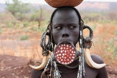 Crypto_Coffey's tweet photo. #BlackLivesMatter Yup, They would have built massive cities, prosperous economies, and invented time travel...... But the White people stole it all! https://t.co/bVxd1Ebv5i